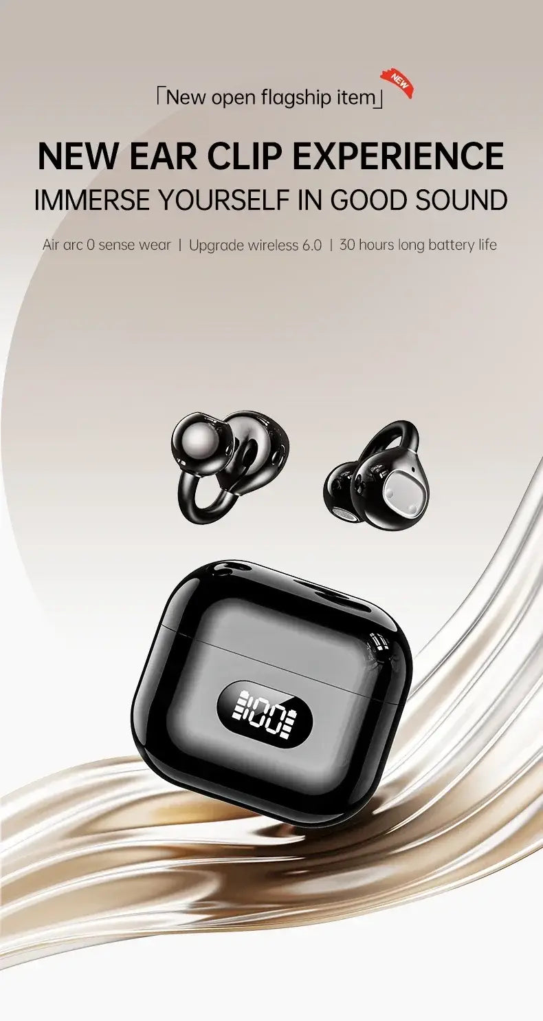 Écouteurs sans fil à pince d’oreille noirs avec un boîtier de charge élégant et brillant doté d’un écran numérique.