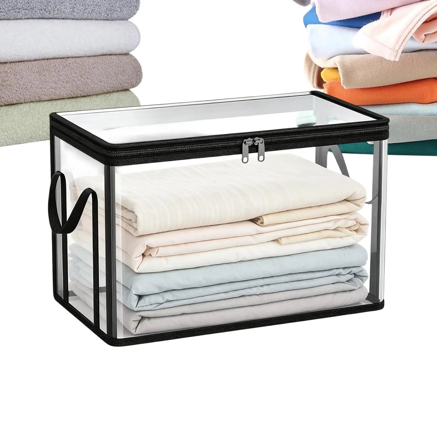 Boîte de rangement pour livres empilable transparente en plastique transparent, avec bordure noire et poignées, dotée d’un couvercle transparent fixé par des fermetures éclair argentées.
