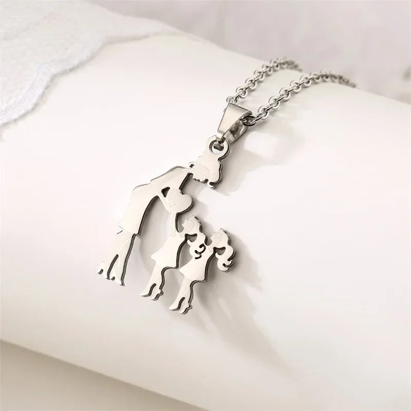Mom and Father Daughter Sun Family Necklace Stainless Steel Chain Children Silver Color Pendant Jewelry Women Mother's Day Gift