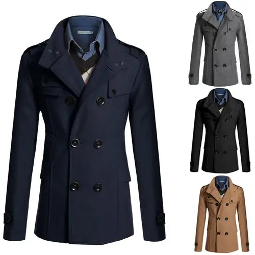 Manteau en laine croisé deux rangées bleu marine pour hommes, doté de boutons noirs et d’un col à encoches.