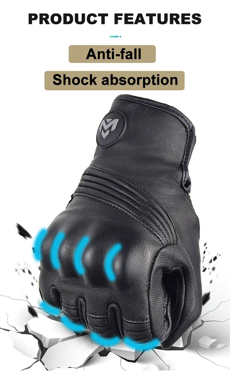 Gant de moto pour homme en cuir noir avec design perforé respirant, rembourrage renforcé et logo discret au dos de la main.