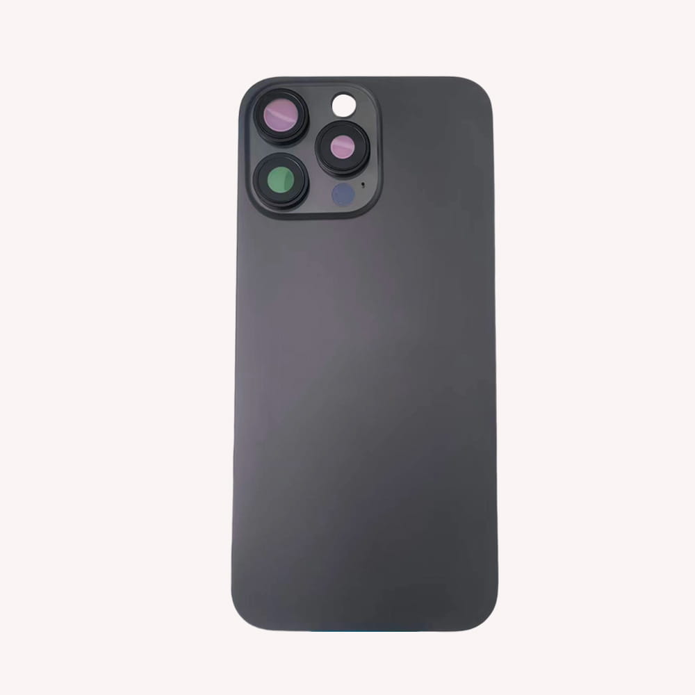 マット仕上げの黒のiPhone 13 Pro背面。フラッシュ付きのトリプルレンズカメラレンズモジュールを搭載。Pro Max用の破損バックガラス交換のための背面ガラスです。