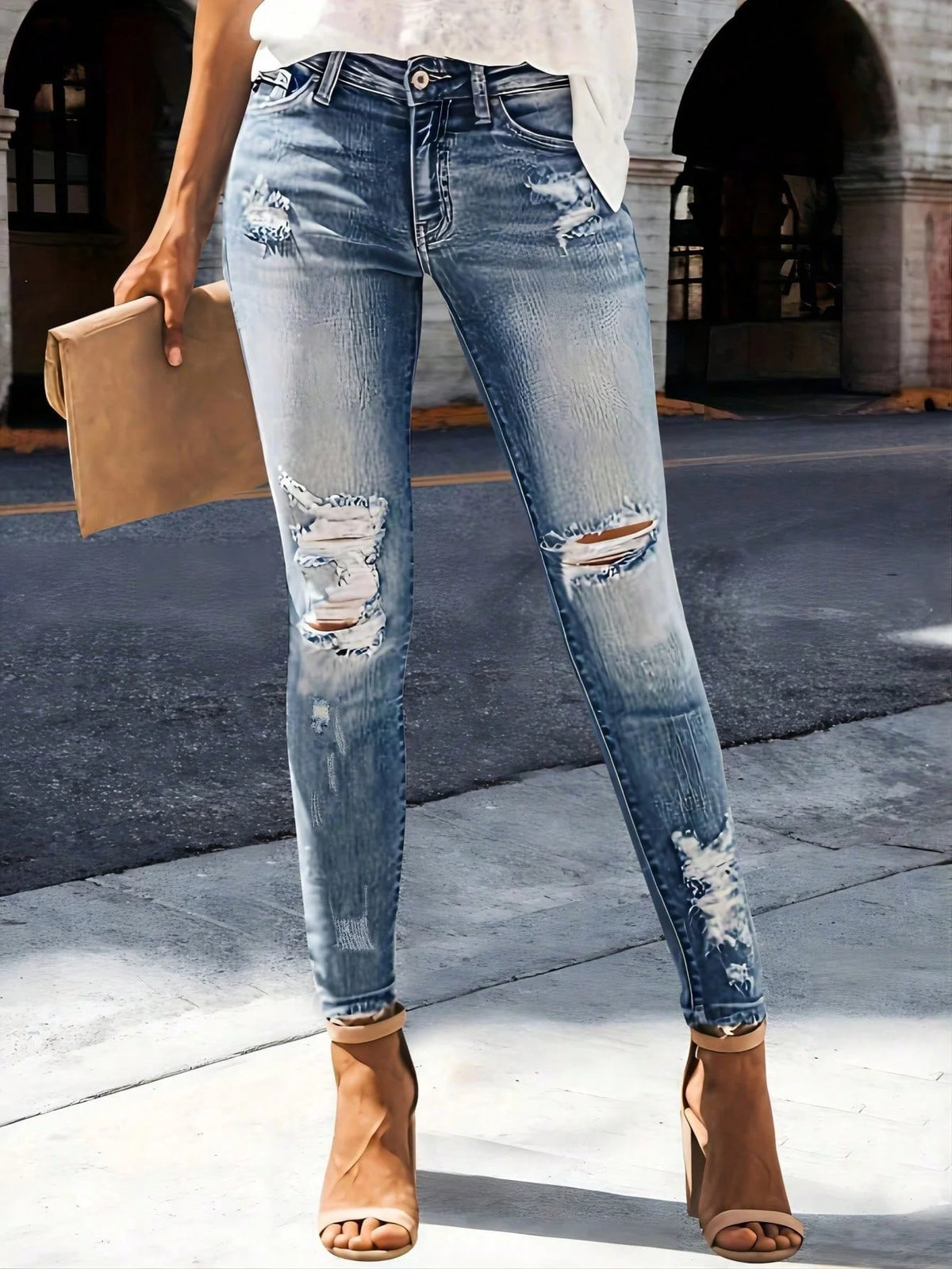 Women's Casual Elegant Party Solid Color Washed Cat Whisker Pattern Denim Ripped Skinny Jeans Tapered Pants Simple Daily Wear
