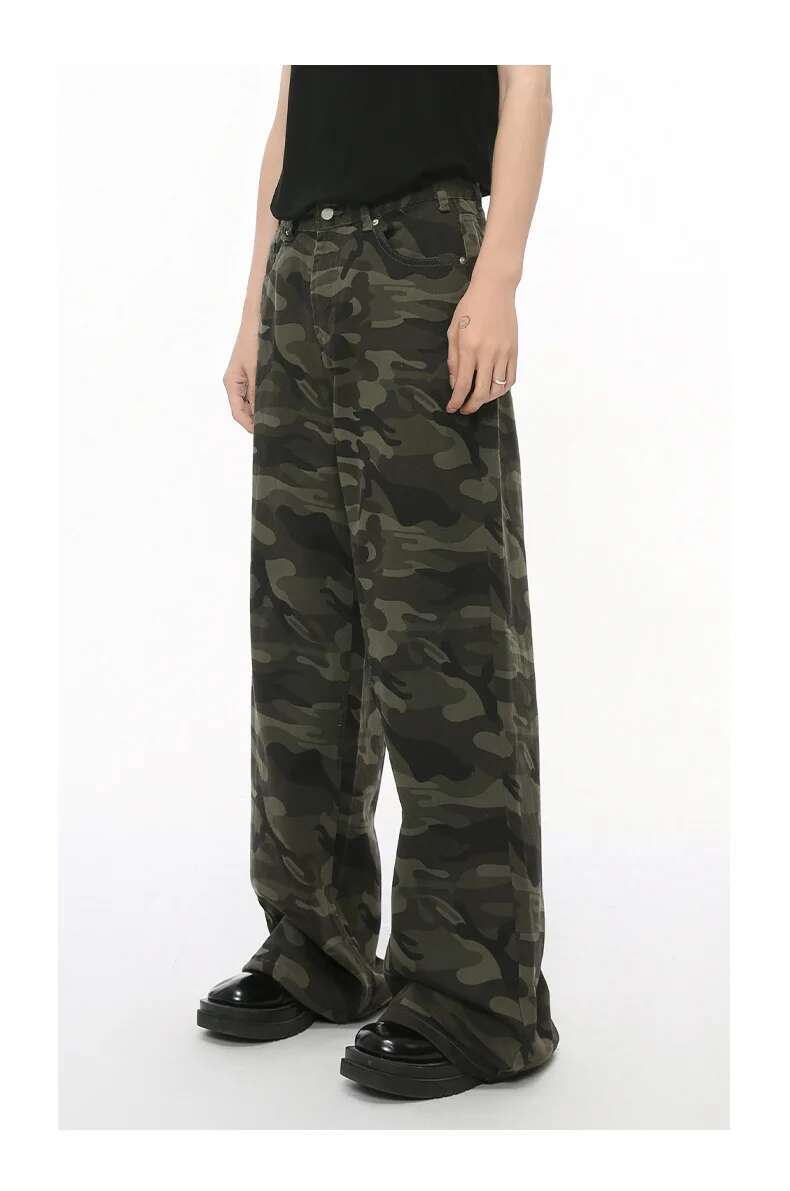 Iefb camouflage wide leg denim jeans featuring wide-leg camouflage denim pants in a muted green and black pattern.