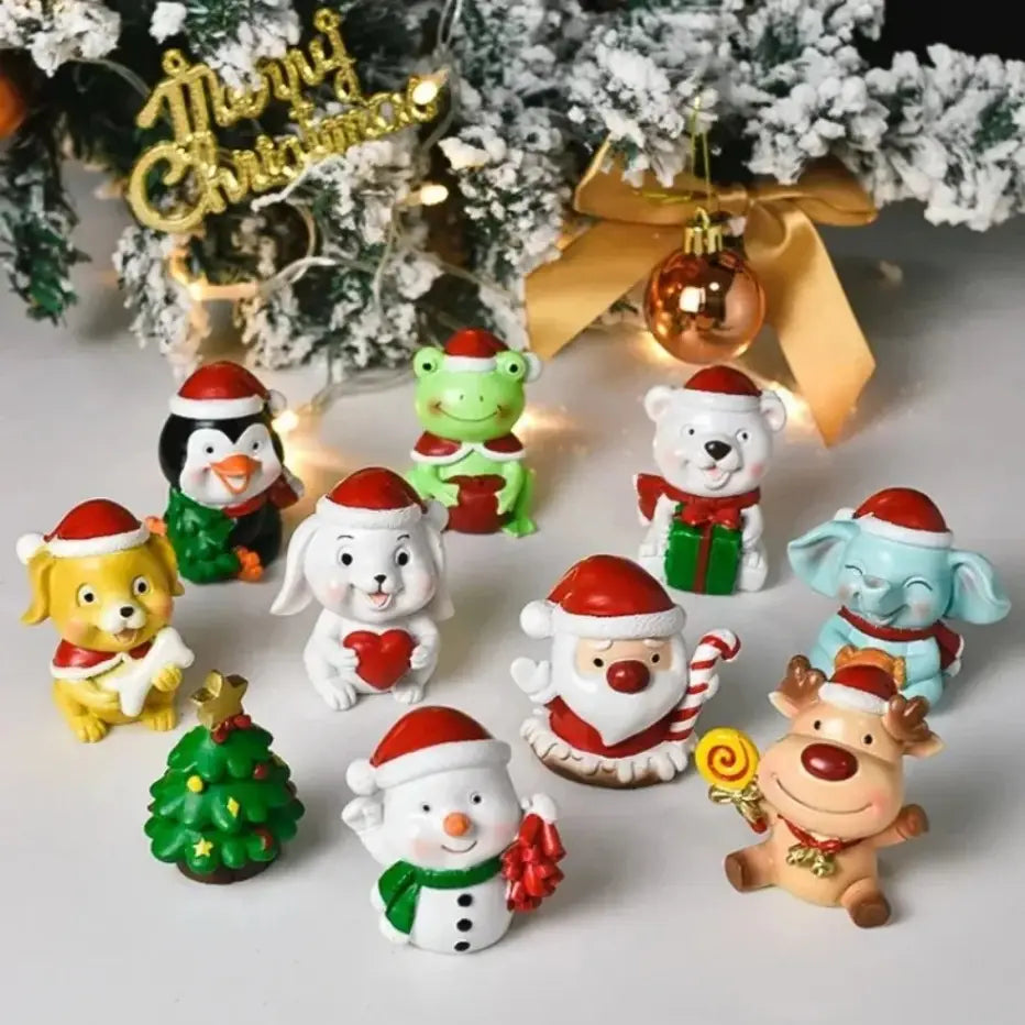 Colección de figuras decorativas navideñas festivas de animales de resina brillante, que presenta pingüinos, ranas, osos, perros, Santa Claus, muñecos de nieve, elefantes, renos y un árbol en miniatura, todos con sombreros o bufandas rojos para decoración de escritorio en temporada navideña.