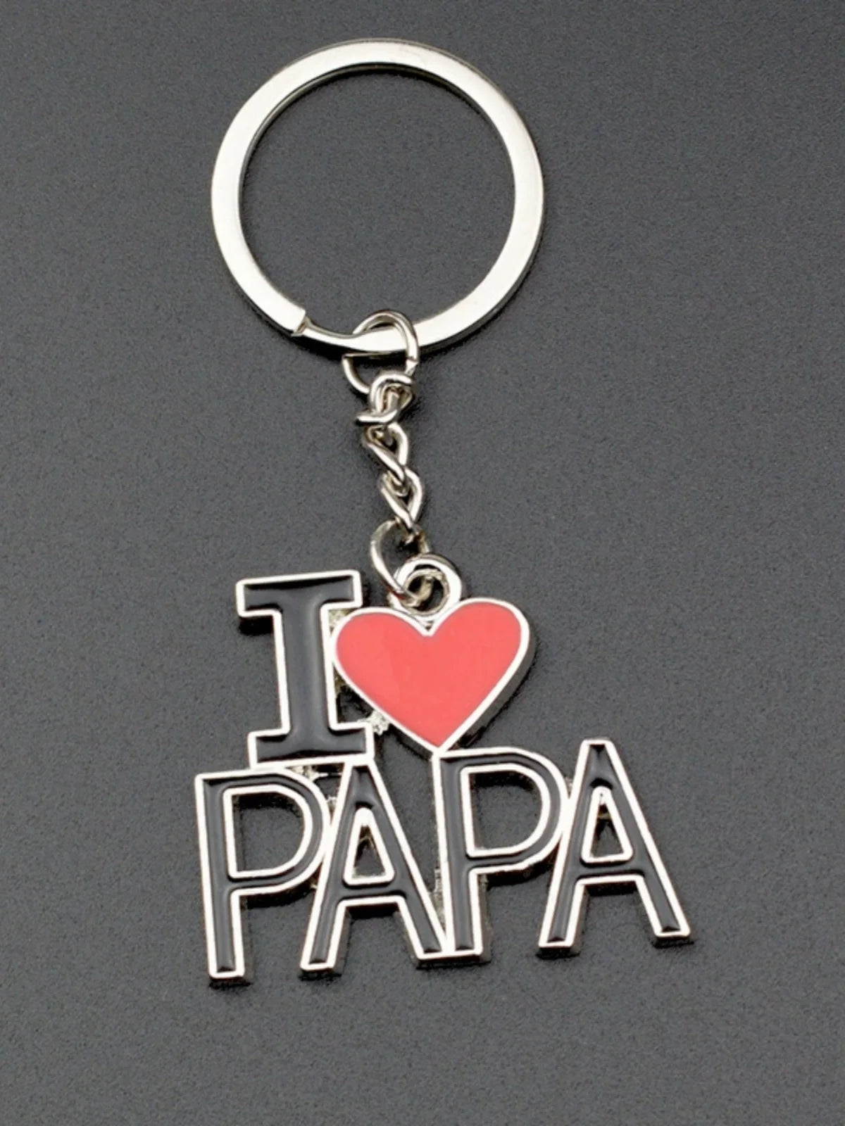 I Love Papa Mom Creative Metal Letter Keychain Father's Day Mother's Day Gift Giveaway