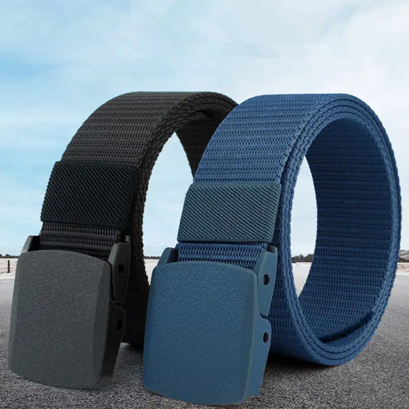 ceintures tactiques en nylon pour hommes en noir et bleu, avec sangle réglable et boucles en plastique mates, pour une utilisation en extérieur à la taille