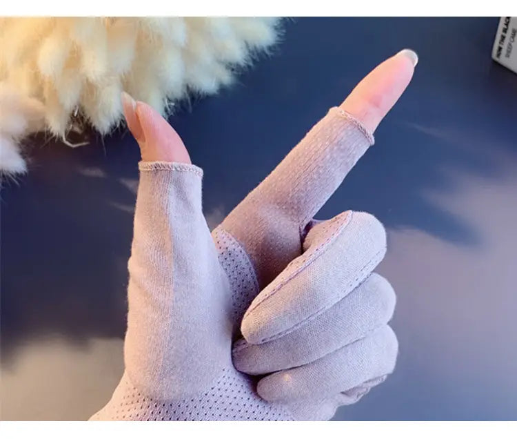 Hellrosa fingerlose UV-Schutz-Maniküre-Fahrhandschuhe für Damen mit atmungsaktivem Mesh-Design und weichem Strickstoff, von der Rückseite abgebildet