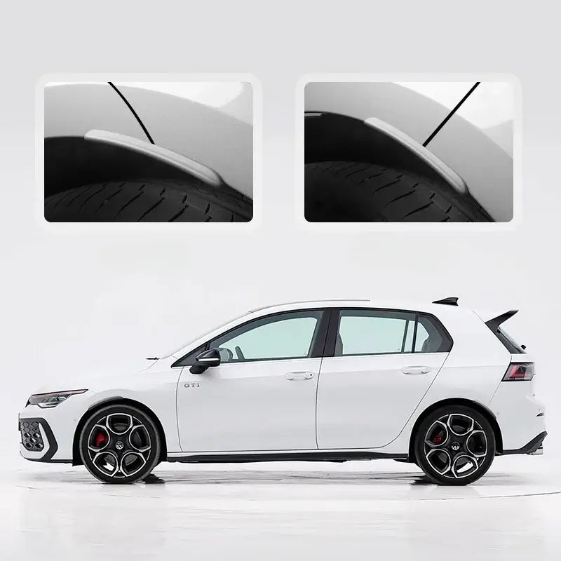 weißer Volkswagen Golf GTI mit schwarzen Leichtmetallrädern und roten Bremssätteln, ausgestattet mit Golf 8 Kotflügelverbreiterungen, Schmutzschutzblechen und Zierleisten am Radlauf