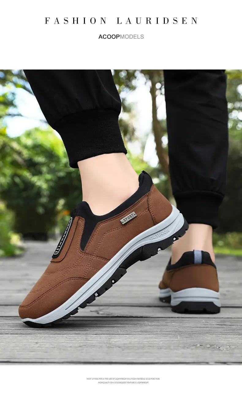 Men orthopedic slip-on walking shoes in brown leather with black accents and a white midsole featuring the acoop brand logo on the side.