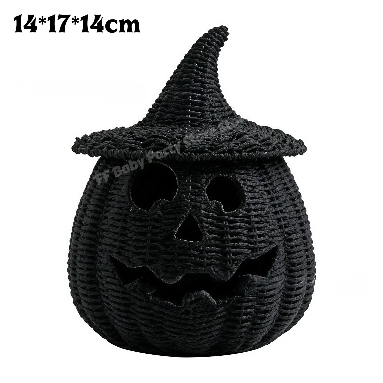 Geflochtene Kürbislaterne mit schwarzem, geflochtenem Hexenhut, Maße 14 x 17 x 14 Zentimeter, verwendet als Halloween-Dekoration.