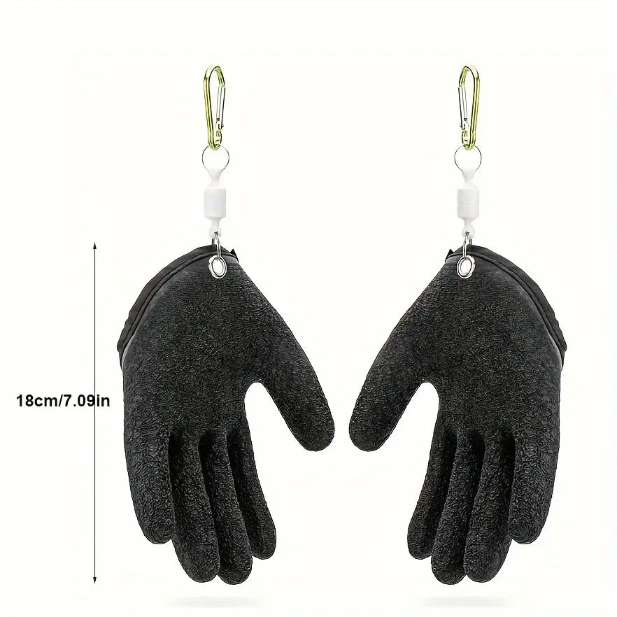 Porte-clés de gant de pêche imperméable noir texturé, fabriqué dans un tissu durable, avec des contours des doigts et de la paume pour une prise antidérapante.