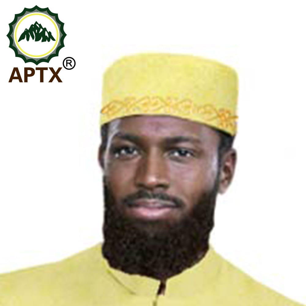 Gelbe bestickte muslimische Gebetsmütze mit goldenem Muster und markentypischen Aptx-Details.