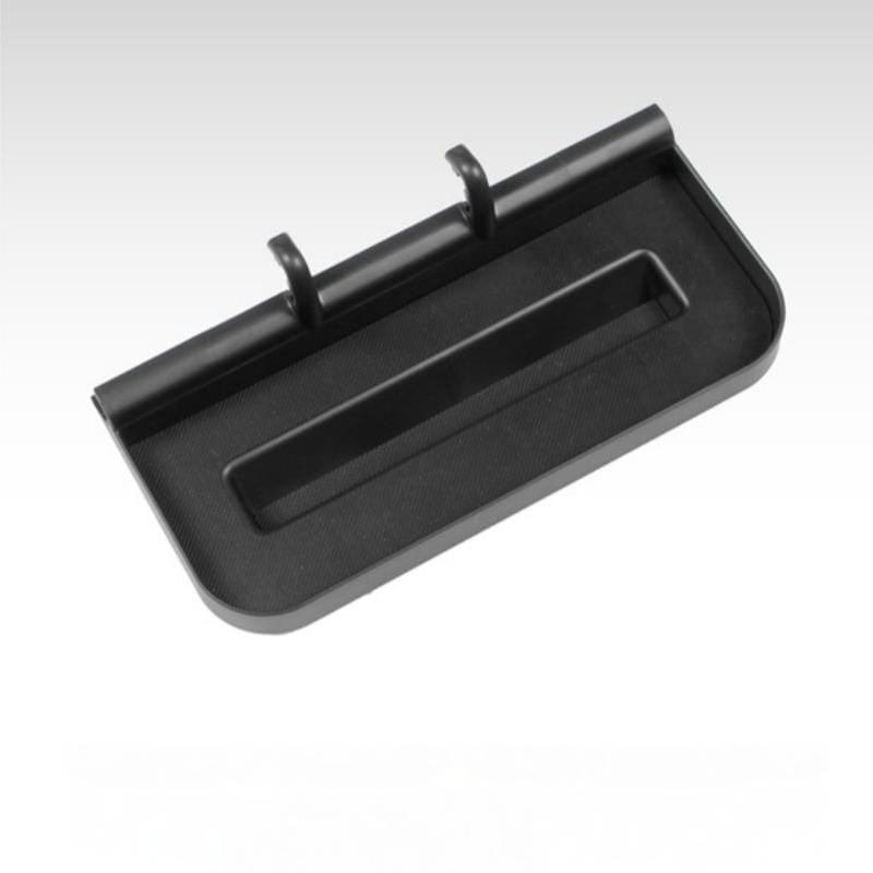 base/cargador de teléfono de plástico negro con dos puntos de fijación tipo gancho para la bandeja organizadora para consola central Icar V23.