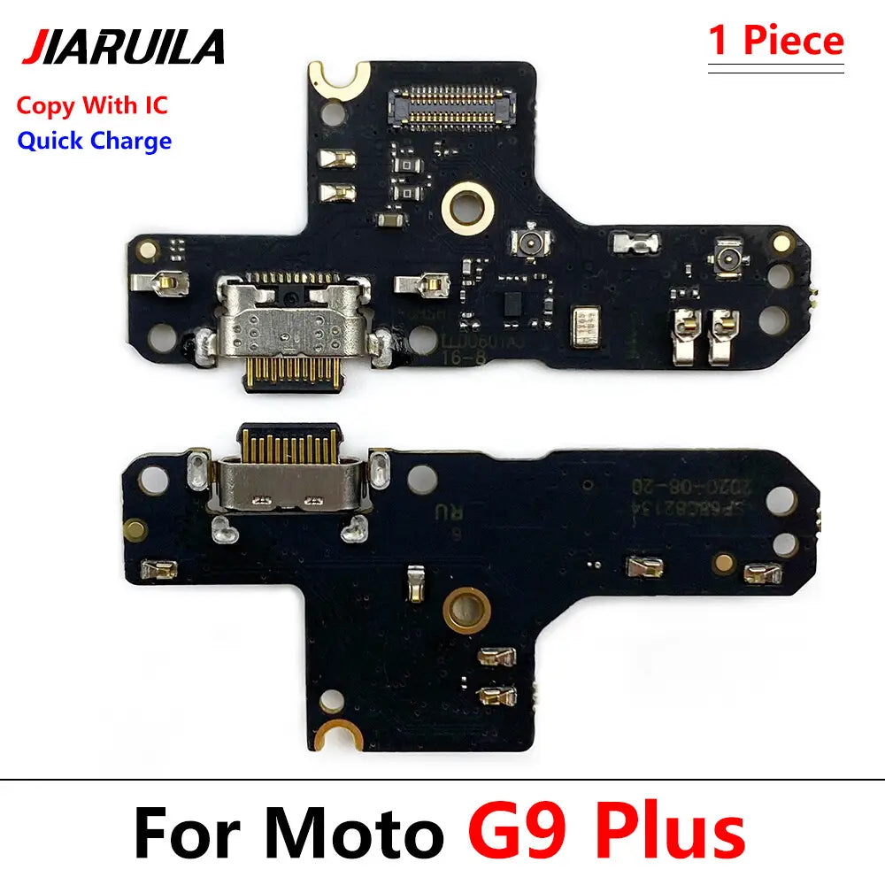 Cable flexible del puerto de carga de la placa de circuito negra para el moto g9 power, con base de carga usb-c plateada y contactos dorados.