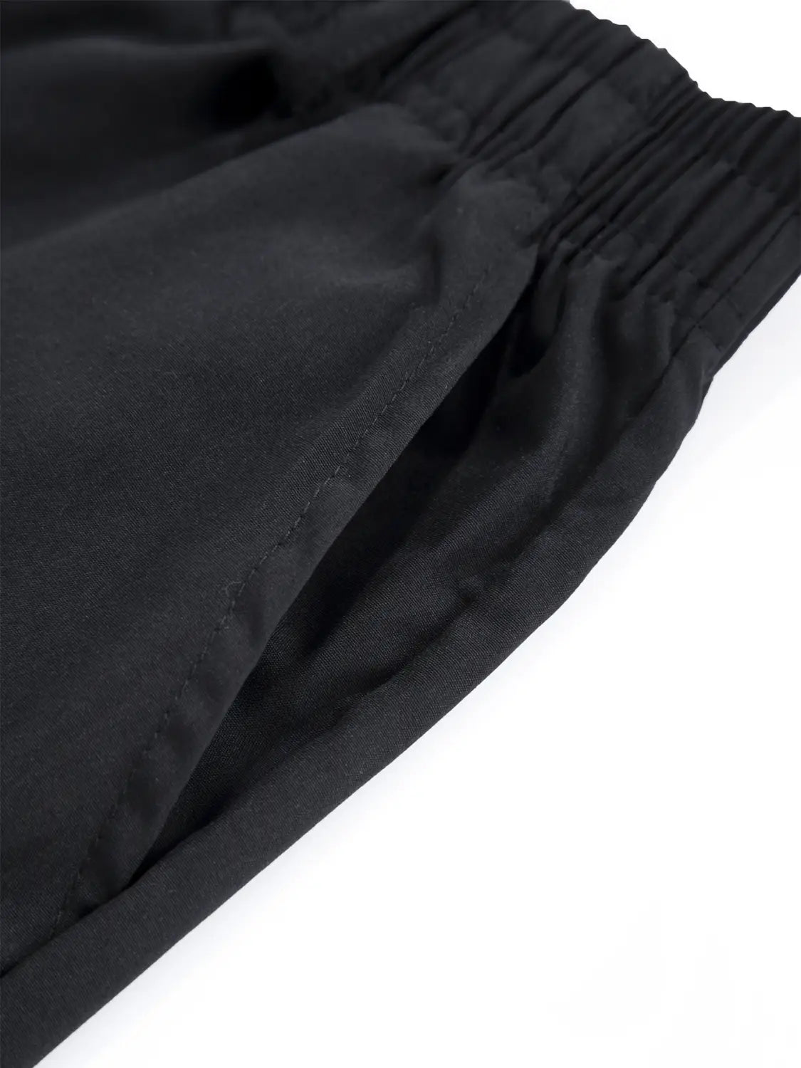Herren-Cargo-Hose, leger, mit mehreren Taschen, in Schwarz, mit elastischem Bund, mit glatter, leicht strukturierter Oberfläche und sauberer Verarbeitung