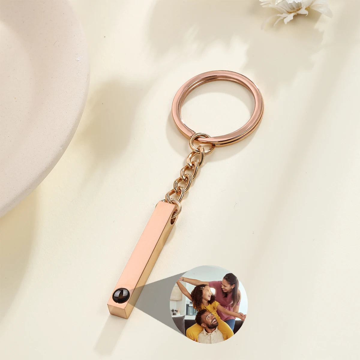 Personalized Custom Photo Projection Keychain For Women Men Strip Pendant Projection Key Ring Memorial Anniversary Gift Jewelry