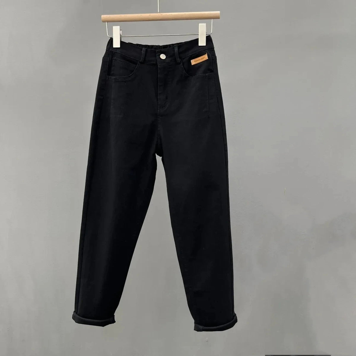 White Denim Casual Pants For women Spring Summer 2025 New High waisted Loose Slimming Harlan Carrot Pants Female Casual Jeans
