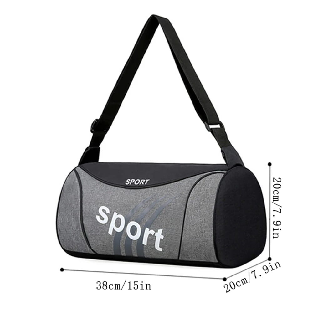 Petit sac de sport duffel gris et noir avec inscriptions sportives blanches, conçu pour l’entraînement en salle de sport et la remise en forme.