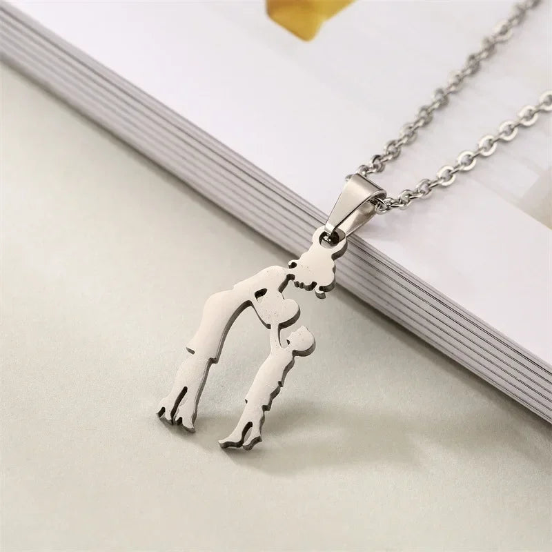 Mom and Father Daughter Sun Family Necklace Stainless Steel Chain Children Silver Color Pendant Jewelry Women Mother's Day Gift