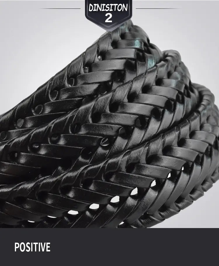 Ceinture en cuir tressé pour hommes en cuir de vache noir, avec motif tissé et légère brillance, pour une tenue décontractée.