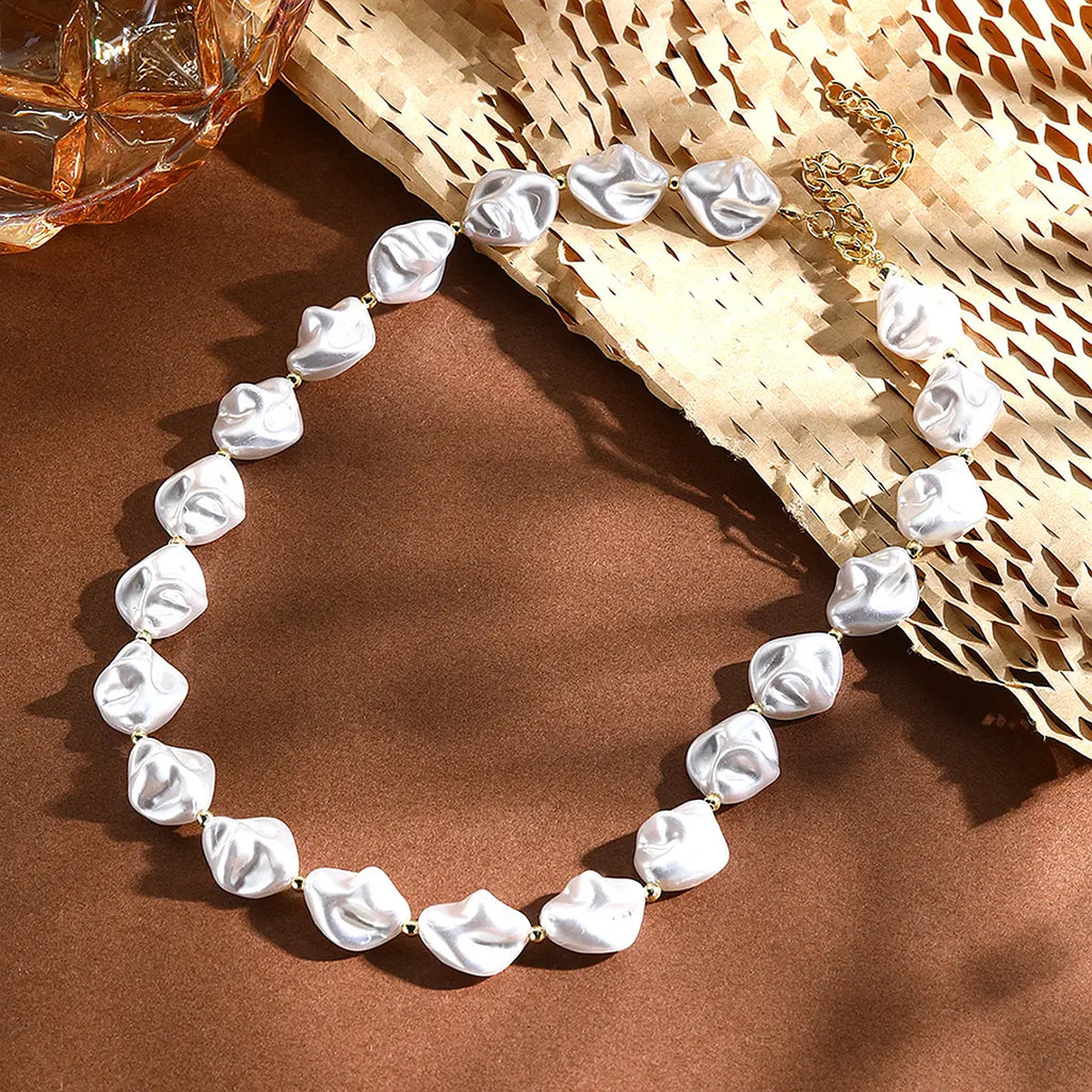 Baroque Pearl Women'S Necklace Bohemian Vintage Shell Pendant Fashion Jewelry Bead Chain Luxury Accessories