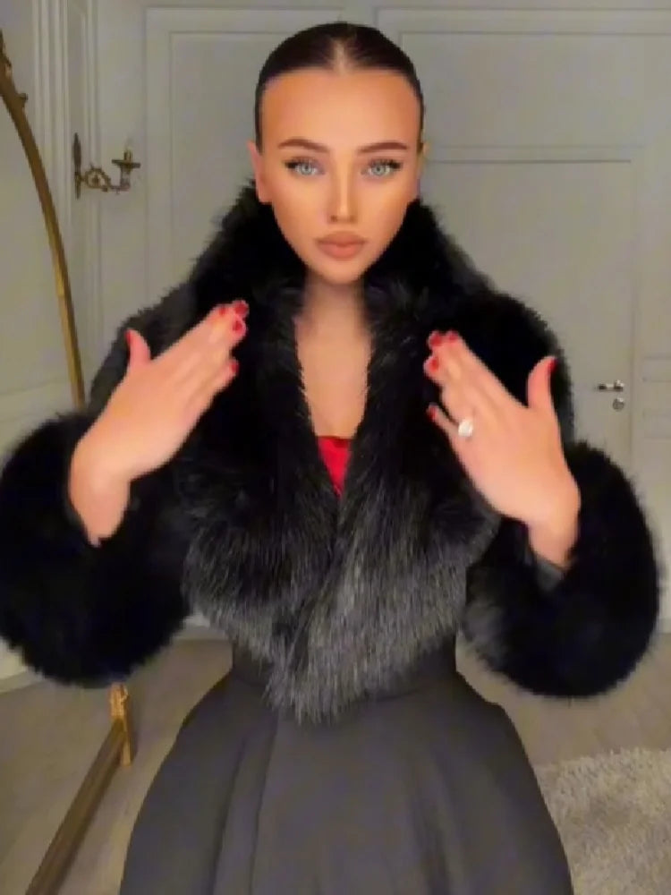 Women Wool Blend Coat Faux Fur Collar And Cuffs Fitted Waist Flared Maxi Silhouette Outerwear Winter Elegant Street Overcoat
