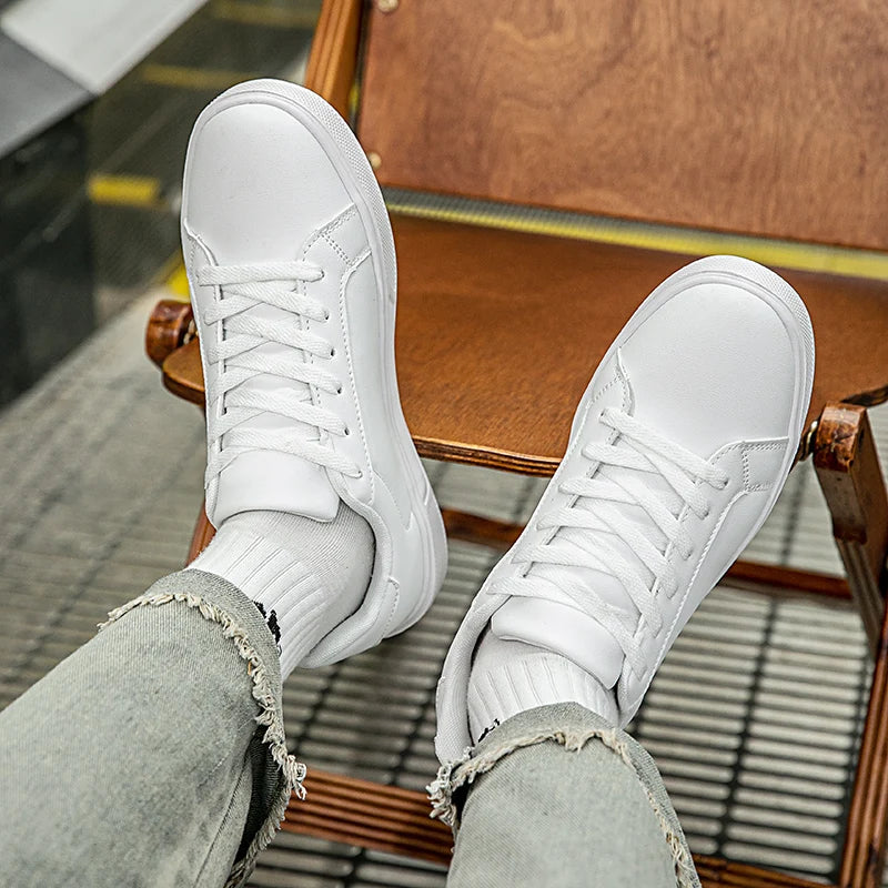 Casual Sneakers for Men and Women, Pu Leather Surface, Lightweight, Versatile, Large Size, White Casual Sports Shoes