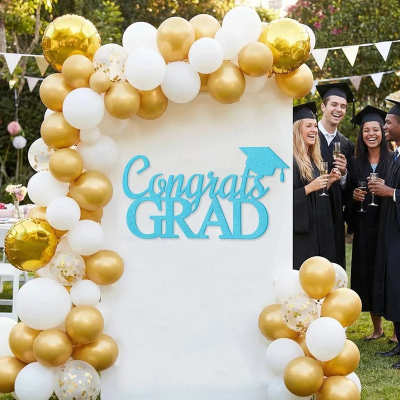 Class of 2026 Golden Graduation Felt Wall Stickers Party Decoration University Student Graduation Ceremony withGRAD Bachelor Hat