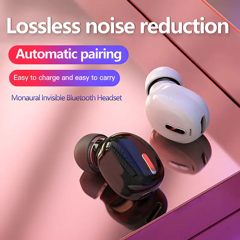 Ein schlanker glänzender schwarzer und weißer monauraler unsichtbarer kabelloser Bluetooth-Ohrhörer als einzelne Sportkopfhörer, mit minimalistischer Gestaltung.