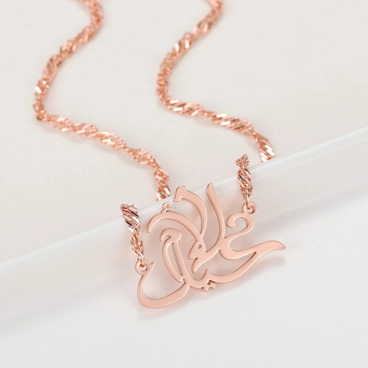 Mother's Day Gifts Personalized Arabic Pendant 18K Gold Plated Stainless Steel Chain  Arabic Calligraphy Name Necklace For Women
