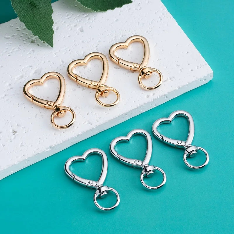 3Pack of heart-shaped keychains with clips，Rotating spring hook metal keyring accessory，Suitable for keys andDIYHandicrafts