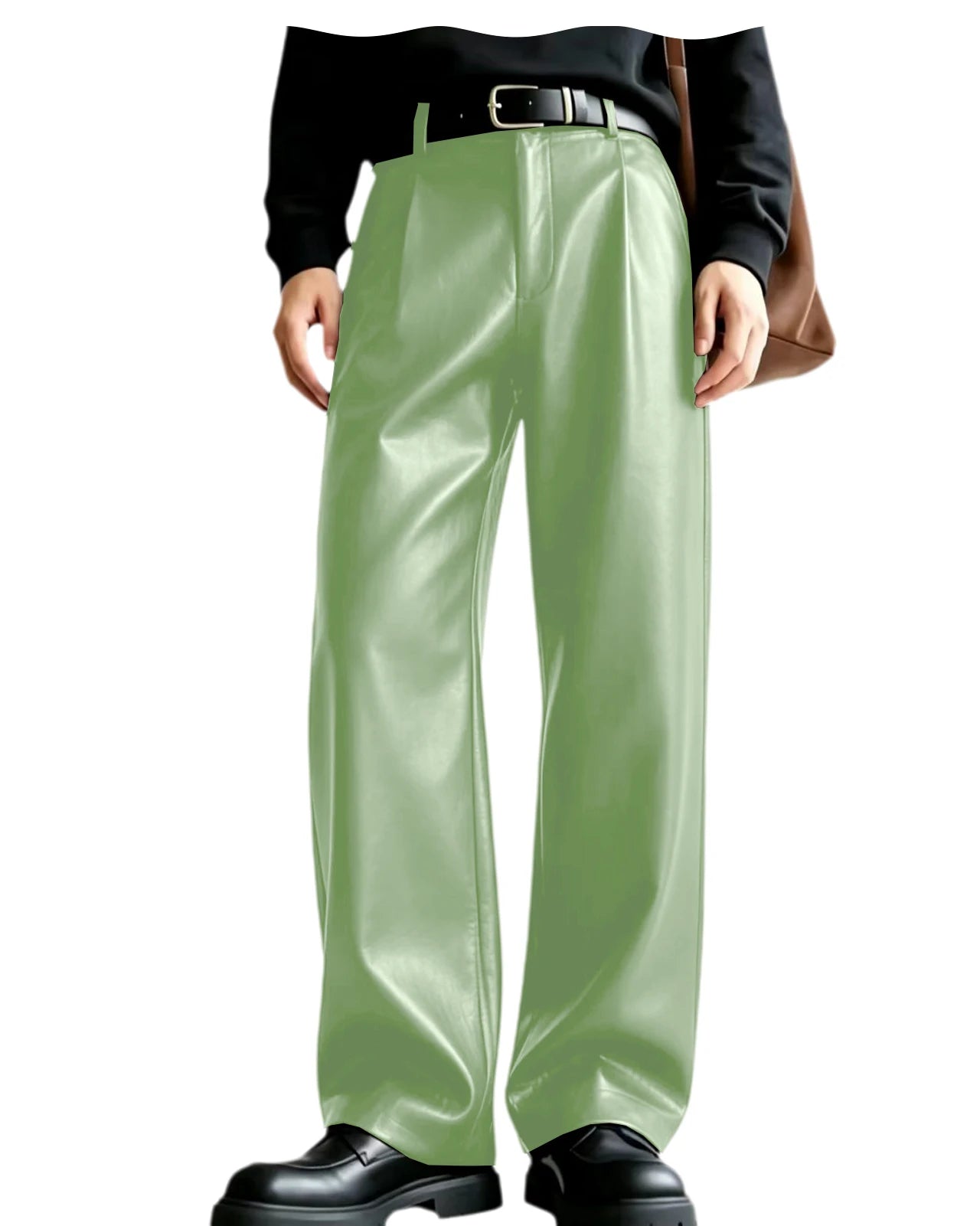 Pantalones de hombre de cuero sintético tipo piel (faux) de color verde claro y acabado brillante con pernera ancha, mostrados desde el frente.