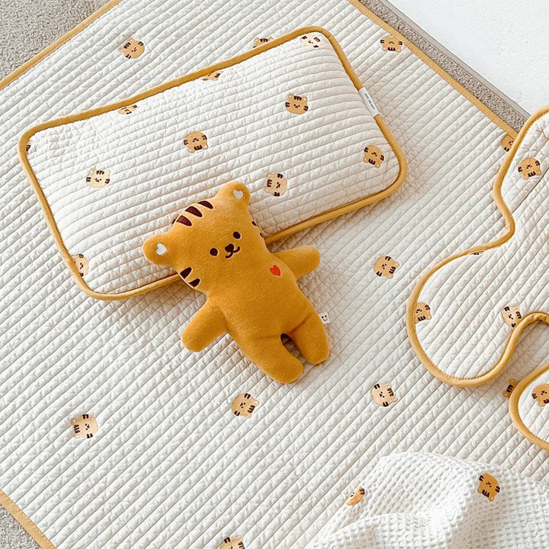 Cute Baby Pillow Cartoon Breathable Children's Pillow for Infant Boys Girls Newborn Bedding Head Protector Baby Room Items