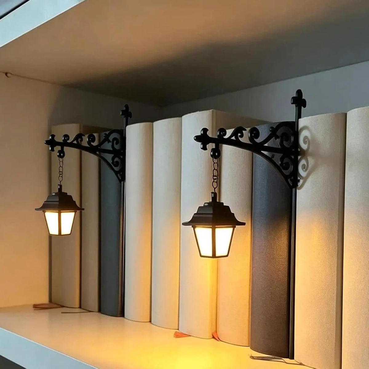 Vintage Bookshelf Lamp LED Warm Lantern Decorative Bookshelf Lighting for Home Living Room Study School Desktop Bookcase Cabinet