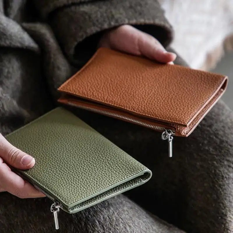 Business-Friendly Leather Wallet with Multi-Card Slots and Waterproof Features for Travel
