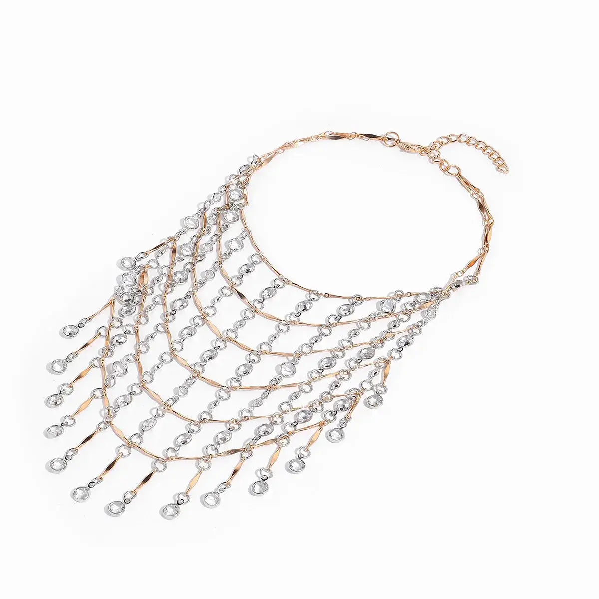 Collier ras du cou à gland en cristal bicolore superposé, avec des chaînes en cascade et des perles en cristal pendantes.