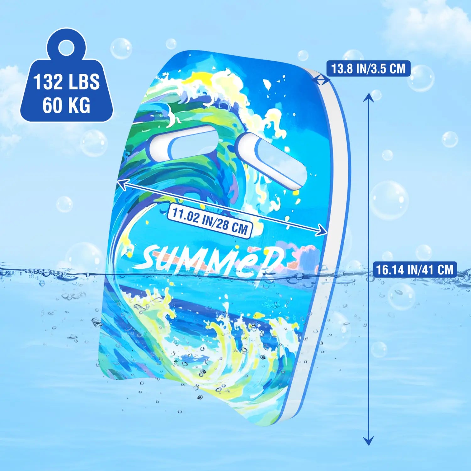 Erwachsenen-Schwimm-Kickboard aus EVA-Schaum für das Training mit einem blau-grünen Board-Bodyboard-Design mit Wellenmuster, weißen Griffmulden und dem Wort „summer“ in stilisierter Schrift.
