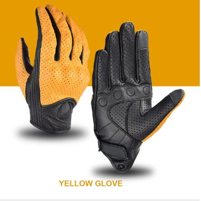 Guantes de motocicleta de cuero perforado negro y amarillo con acolchado reforzado de nudillos de carbono mostrados desde el frente para equipamiento de conducción.