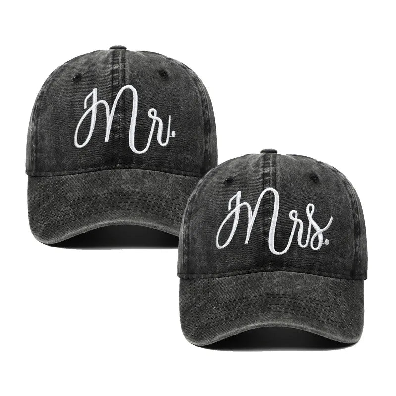 Mom Dad Gifts Hat Embroidered for Couples Parents Adjustable Baseball Caps Gift Mom and Dad Hats Fathers Day