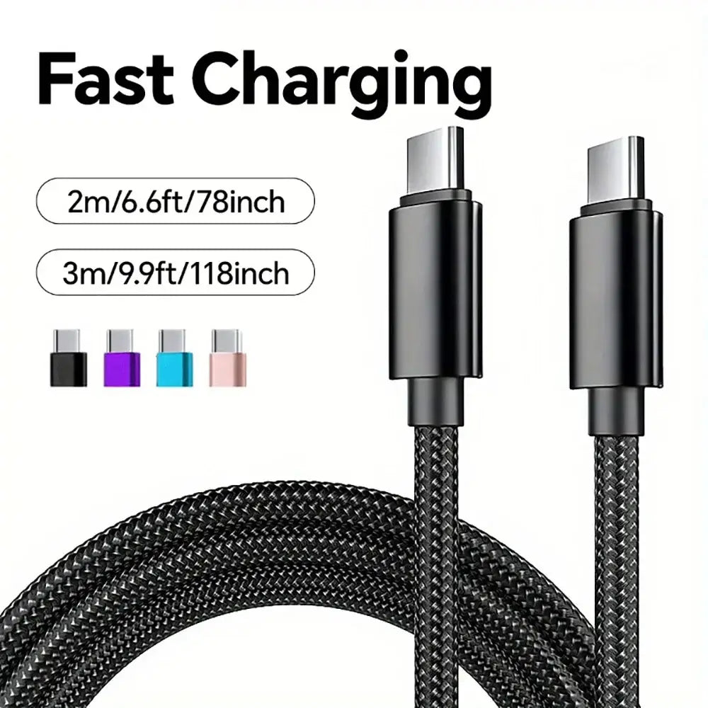 Câble de recharge rapide USB-C vers USB-C tressé noir, avec une puissance de 60 W, une texture tissée résistante et des connecteurs métalliques pour le transfert de données et la recharge.