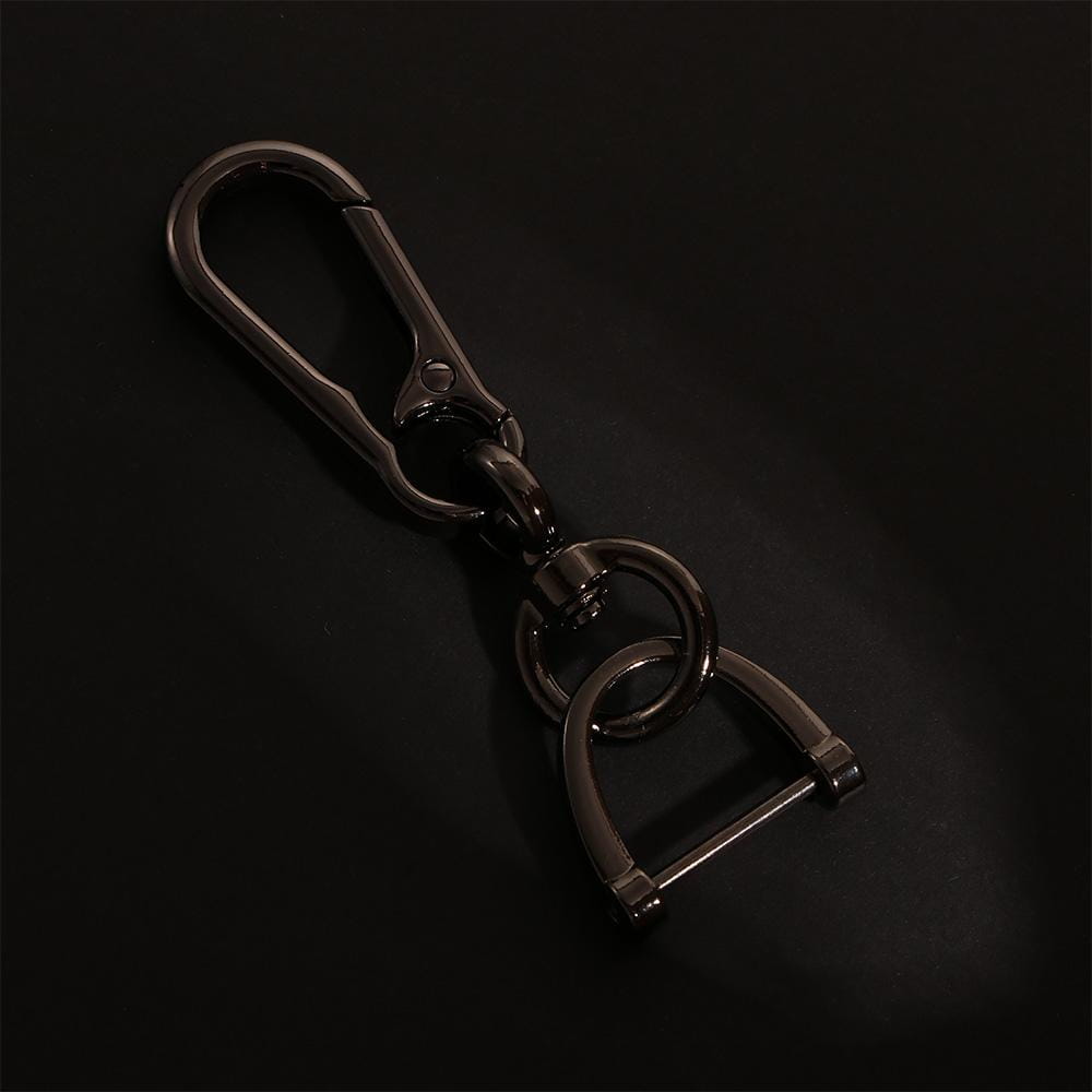 black metal car key clip carabiner keychain with d-ring attachment for secure key organization