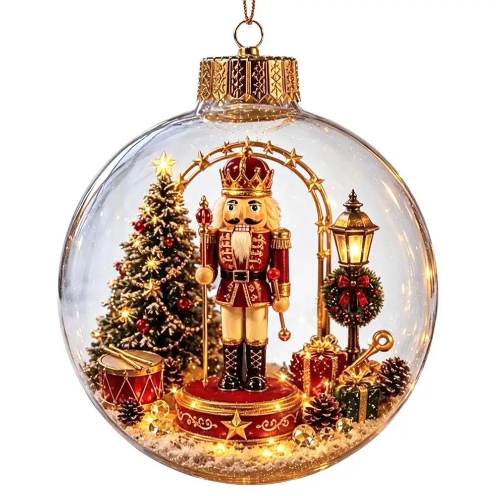 Eine leuchtende Weihnachts-Globuszierkugel mit einer festlich beleuchteten Glasfigur eines Nussknackers im roten und goldenen Uniformgewand, in einer unzerbrechlichen Feiertagsdekoration mit Miniaturbäumen, Geschenken und Lichtern auf einer dekorierten Bühne
