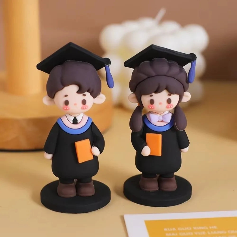 Bachelor's Doll Graduation Cake Topper Cartoon Style 3D Design Graduate Cake Figurine Cute Figurines Graduation Ornament Decor