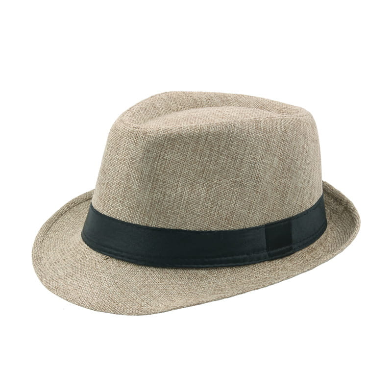 beiger geflochtener Stroh-Fedora-Sonnenhut mit schwarzem Satinband für unisex Sommer-Strandbekleidung.