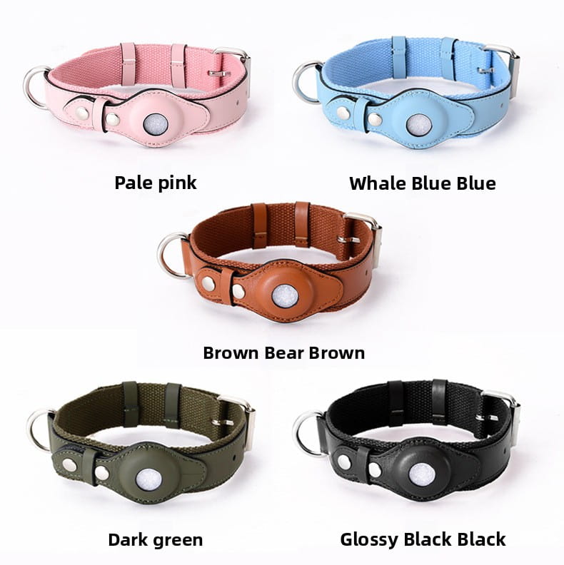Das Bild zeigt fünf Ledergeschirre für Hunde in blassem Rosa, Walfischblau, Braun, Bärenbraun und Dunkelgrün sowie glänzendem Schwarz, mit einem zentralen runden Design und Metallbeschlägen, kompatibel mit Airtag in einem Ledergeschirr und einer Leinen- und Geschirr-Kombination aus Olivgrün.