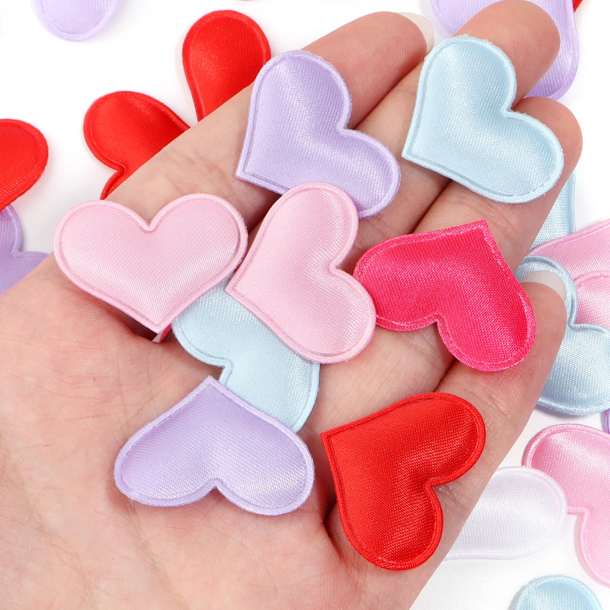 Valentine's Day 50/100Pcs Romantic Padded Fabric Throwing Petals Love Hearts for Table and Carpet Wedding Party Decoration