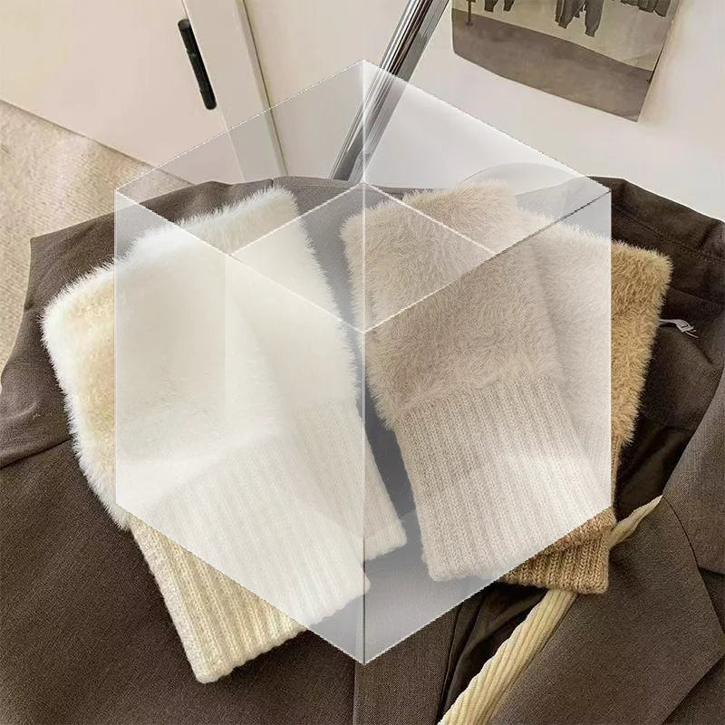 1Pair Warm And Cold-proof Half-finger Gloves For Women In Autumn And Winter, Versatile And Plush, Cute Office Half-finger Gloves