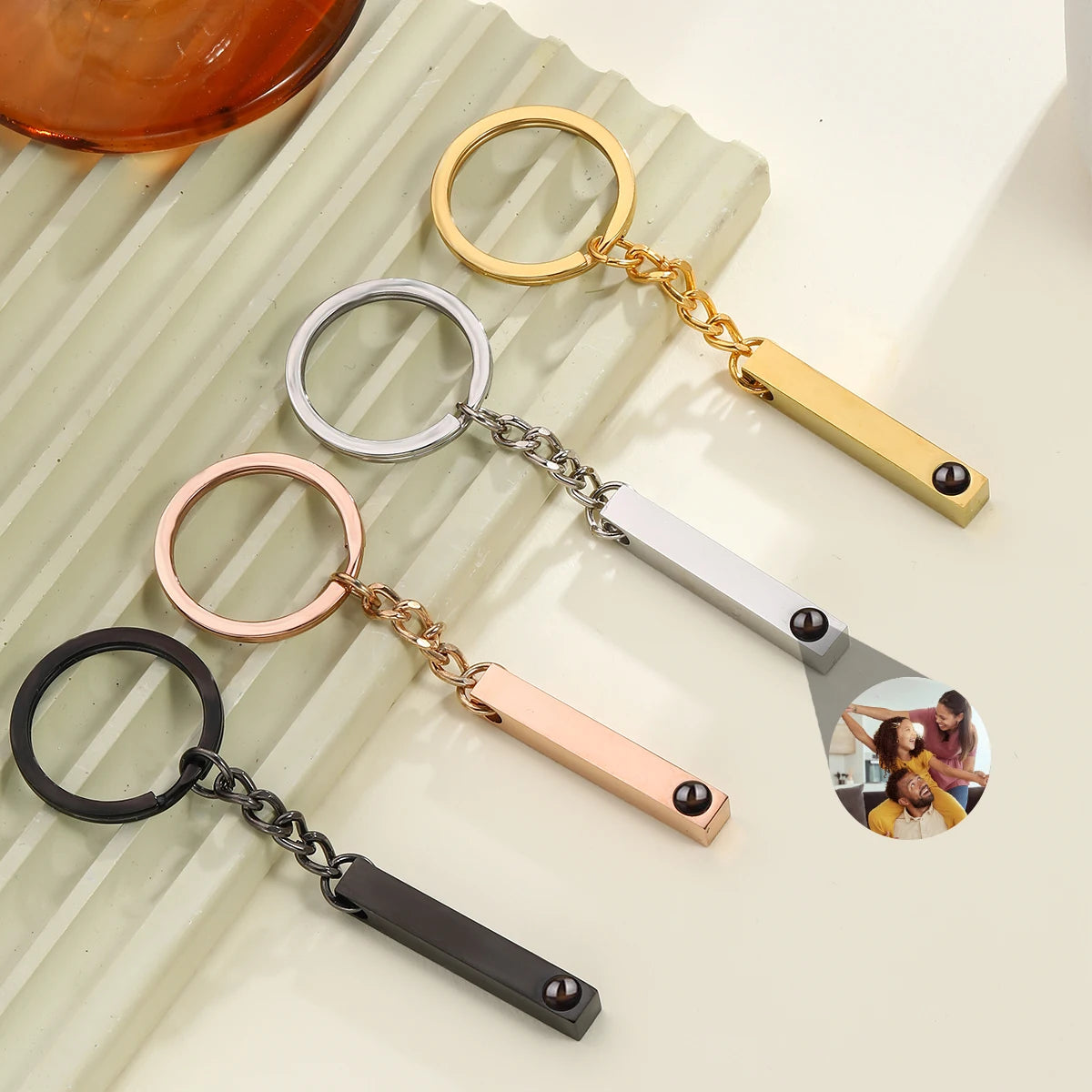 Personalized Custom Photo Projection Keychain For Women Men Strip Pendant Projection Key Ring Memorial Anniversary Gift Jewelry