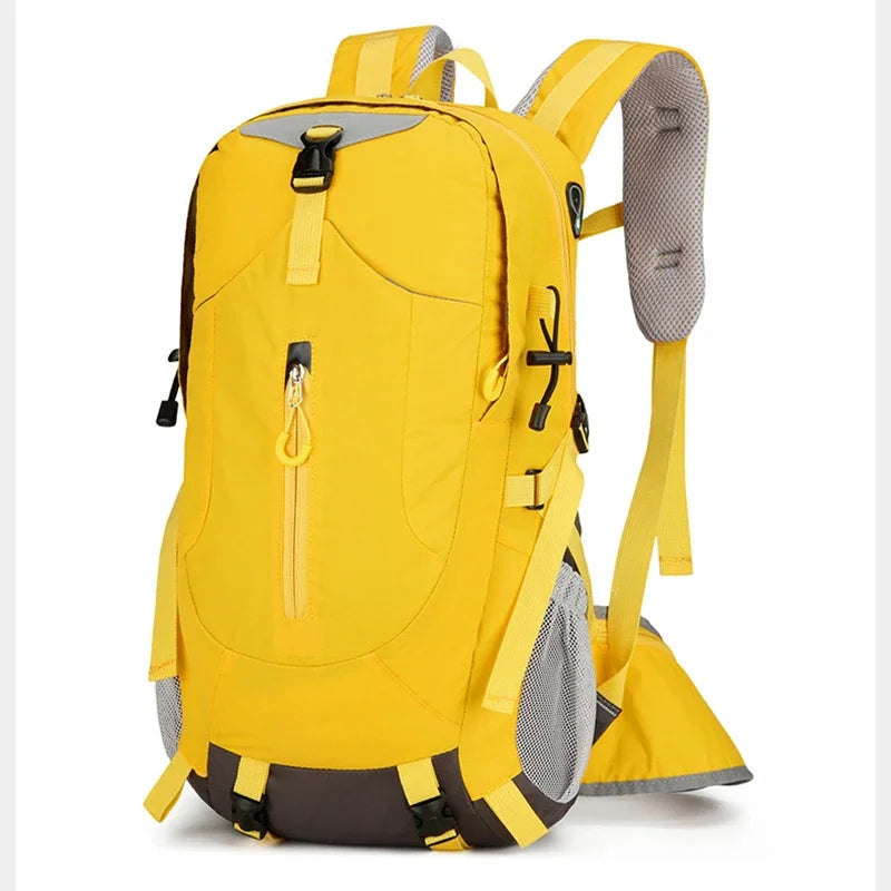 Leisure cycling backpack  hiking hiking backpack campingMen's and women's lightweight and versatile outdoor travel backpacks